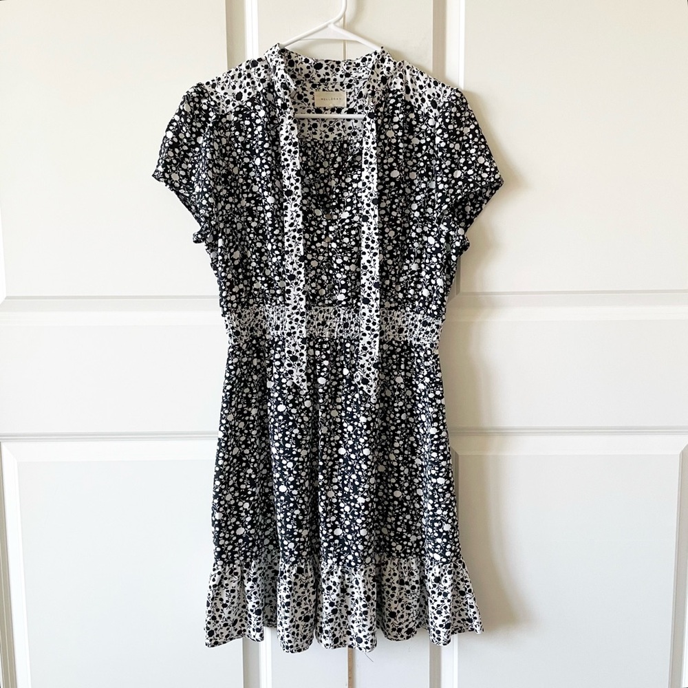 Melloday Floral Tie Neck Smocked Waist Flounced Hem Dress Size Large